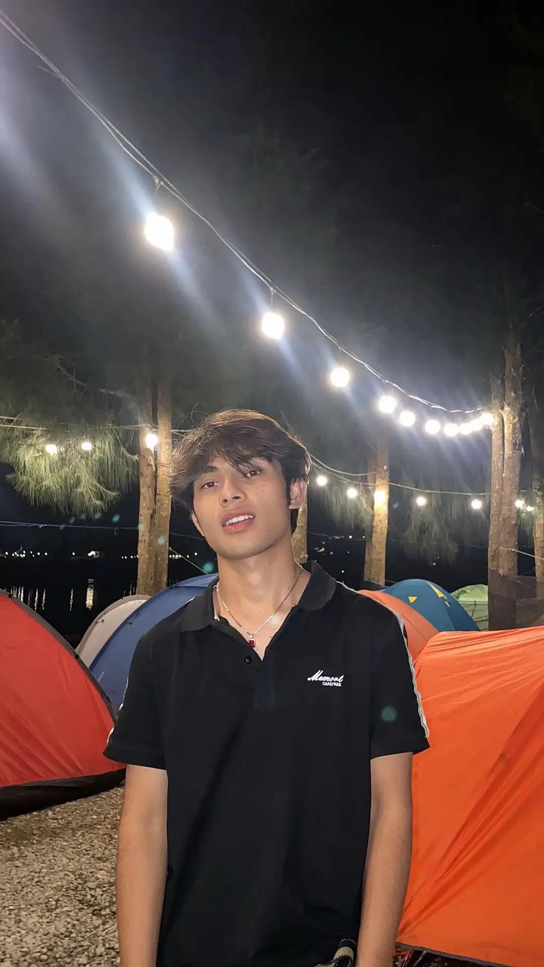 @VanLasax
