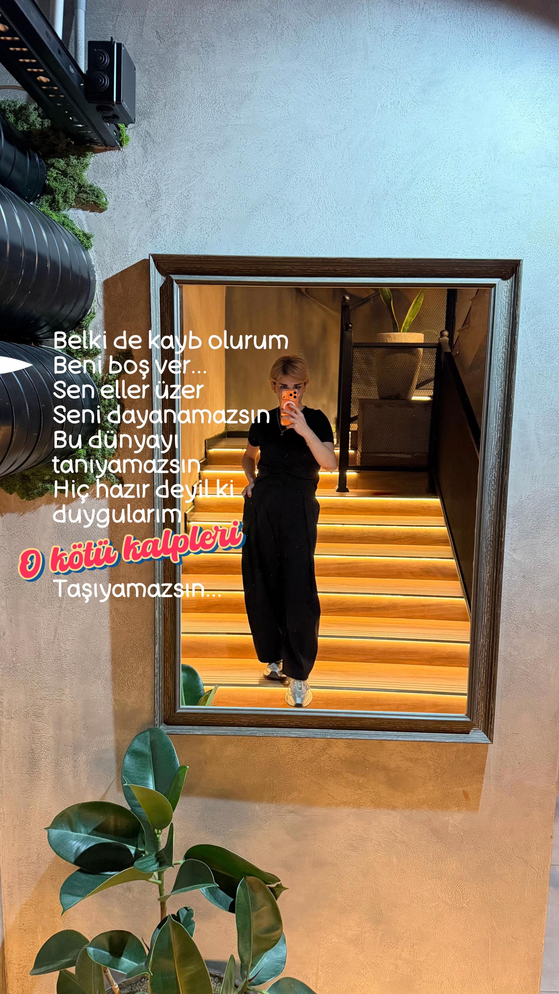 @G&uuml;l 🌹