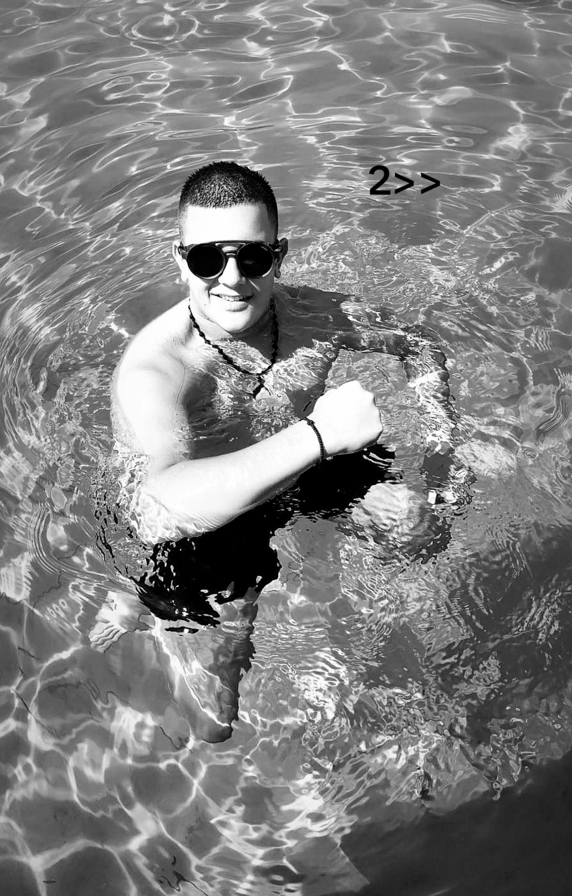 @simeonov__h
