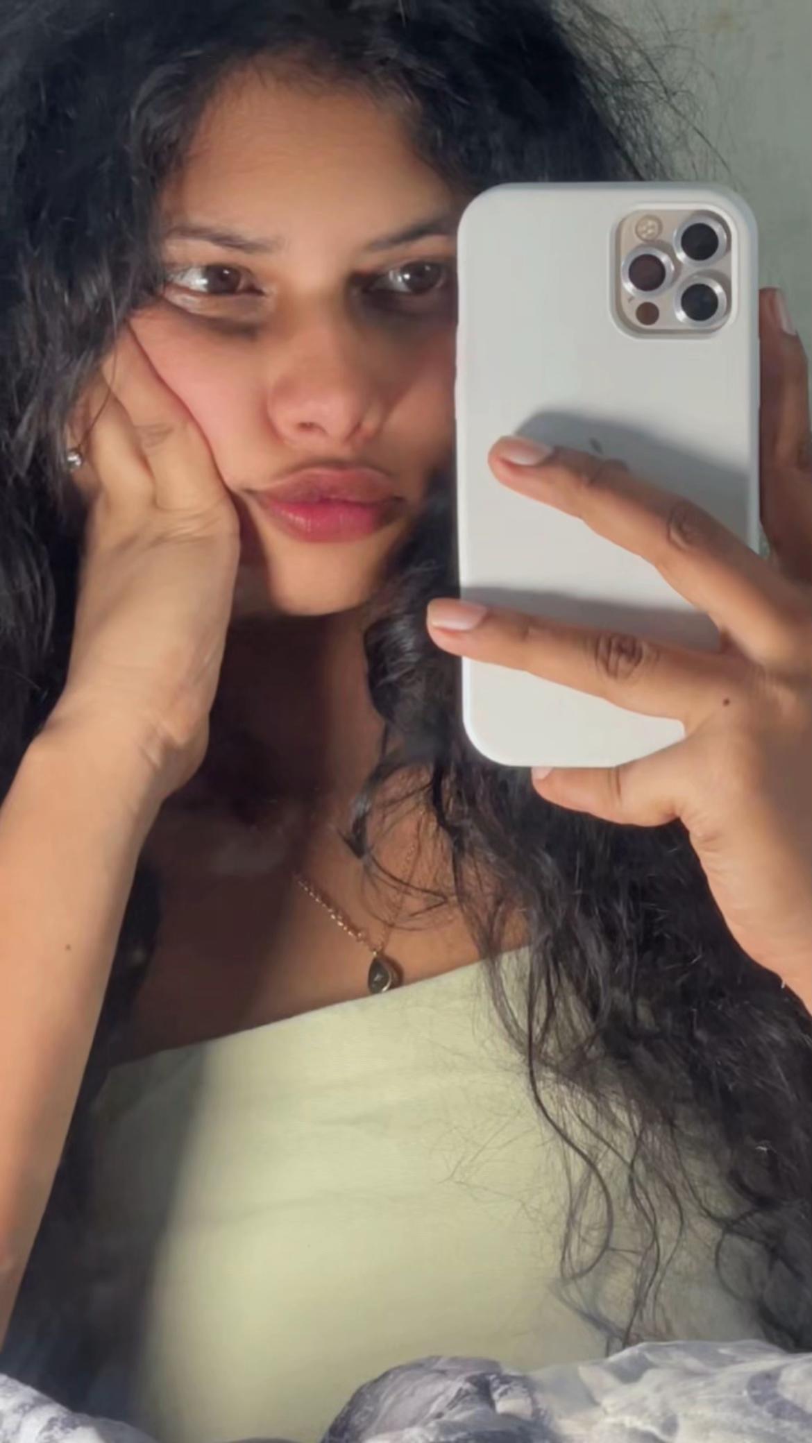@Akshyyy 🪬