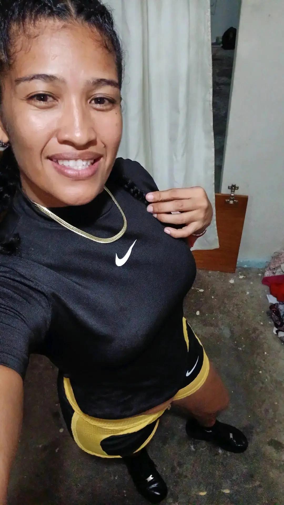 @la bebe con sentida🥰🥰🥰😘😍