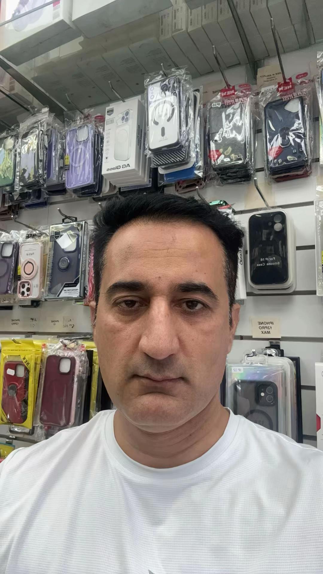 @i Khan