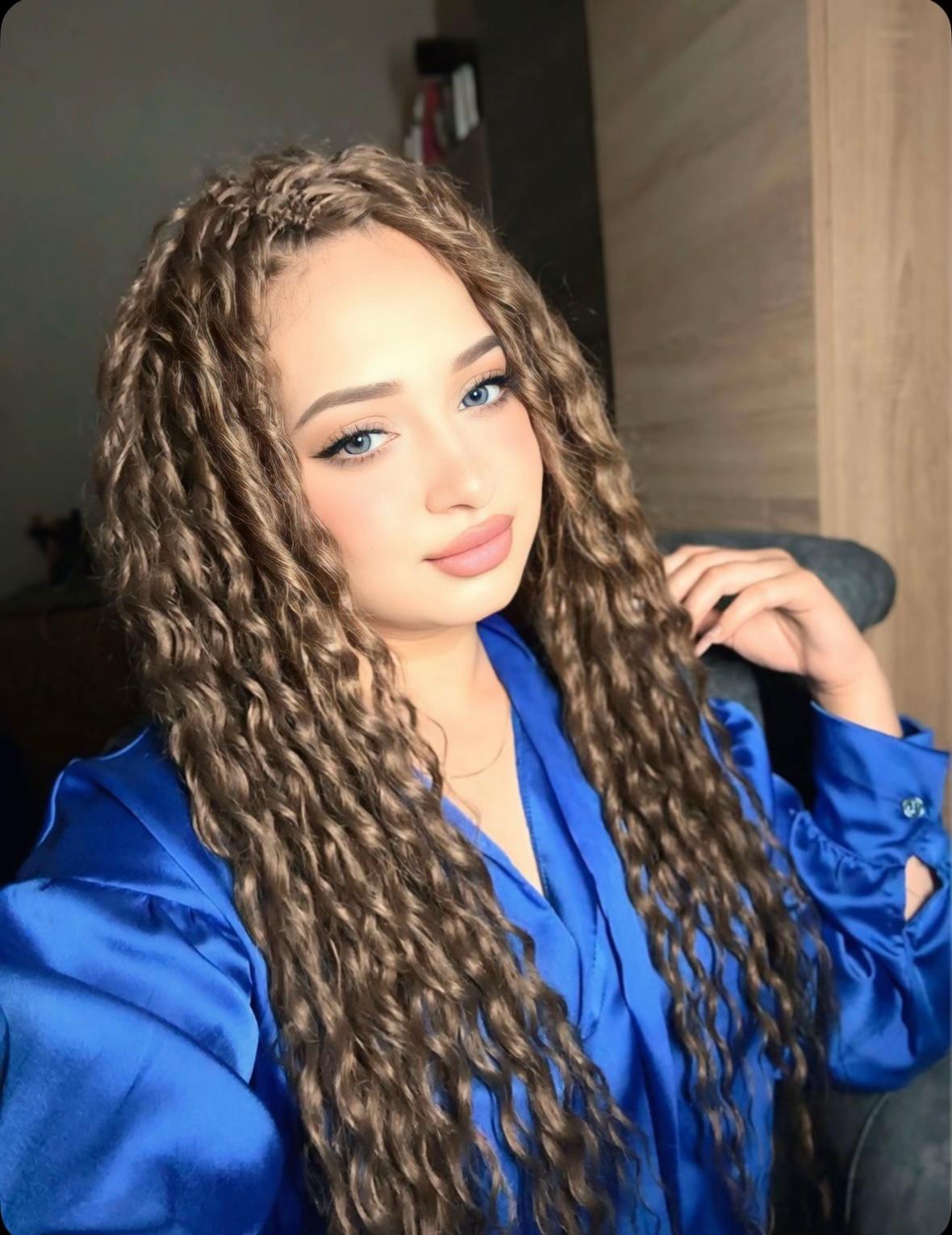@𝐌𝐢𝐥𝐞𝐧𝐨𝐰𝐚𝐚📸