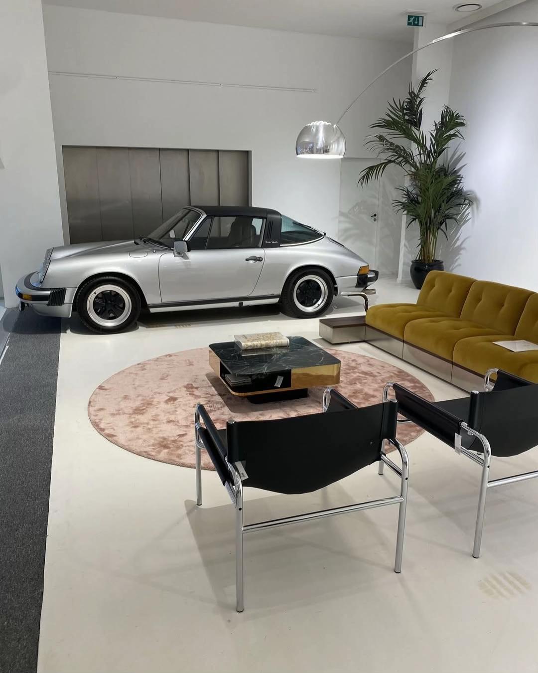 @hauscape&reg;