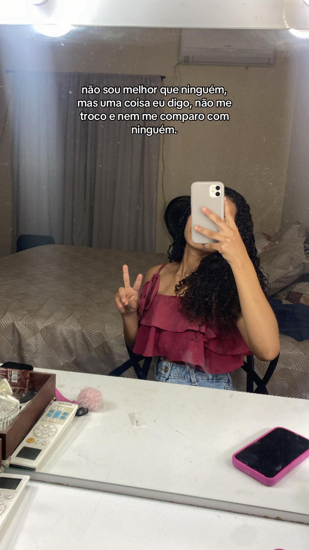 @𝑯𝒆𝒍𝒐
