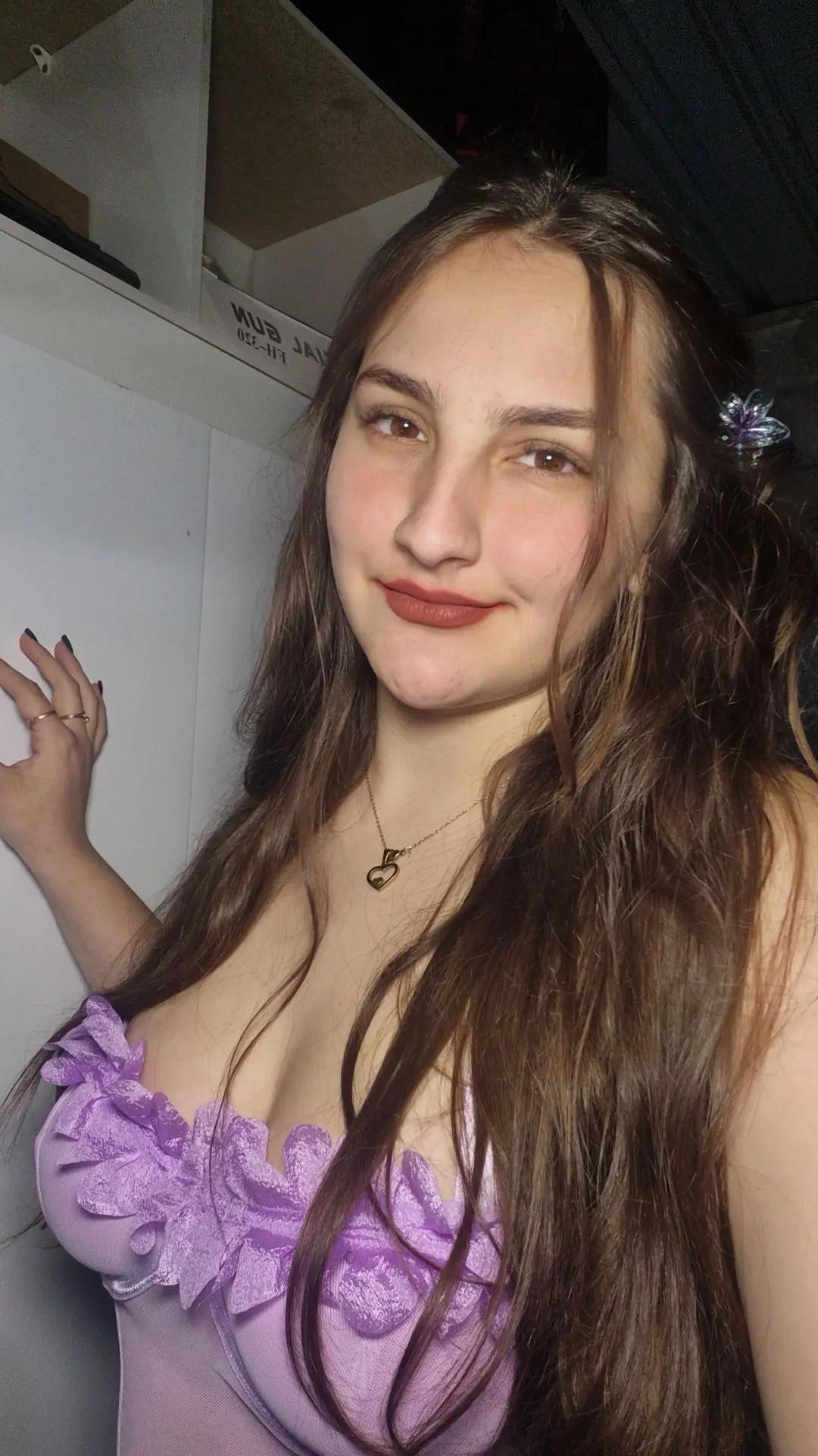 @Anilay 💜