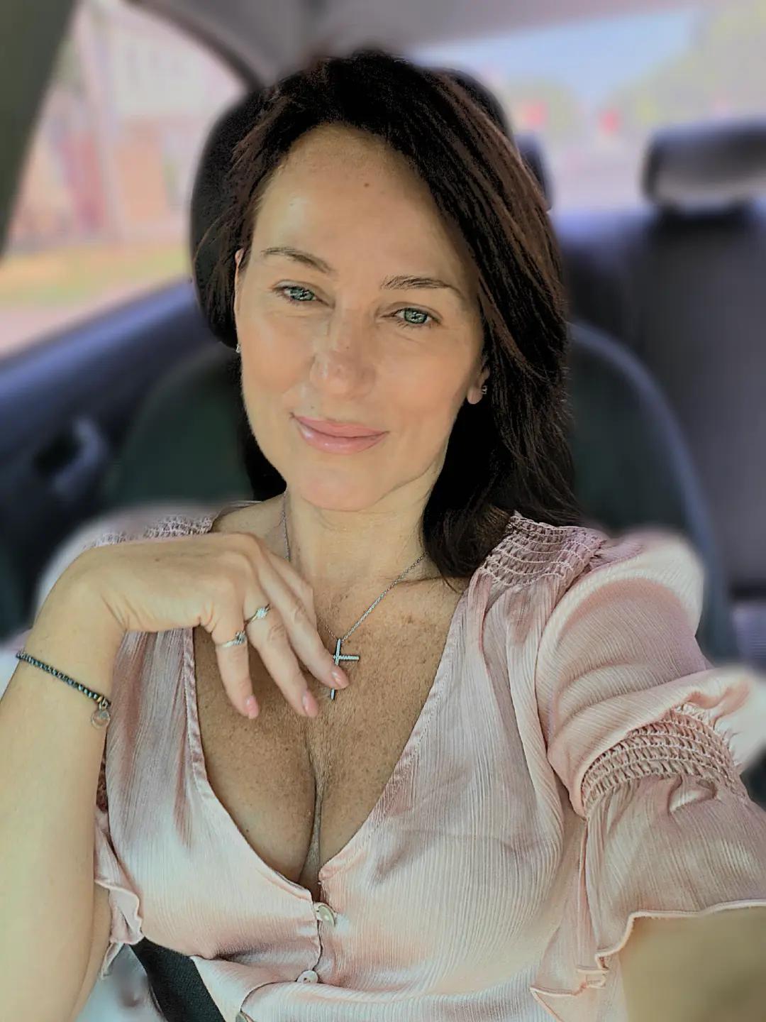 @Mari_Anna