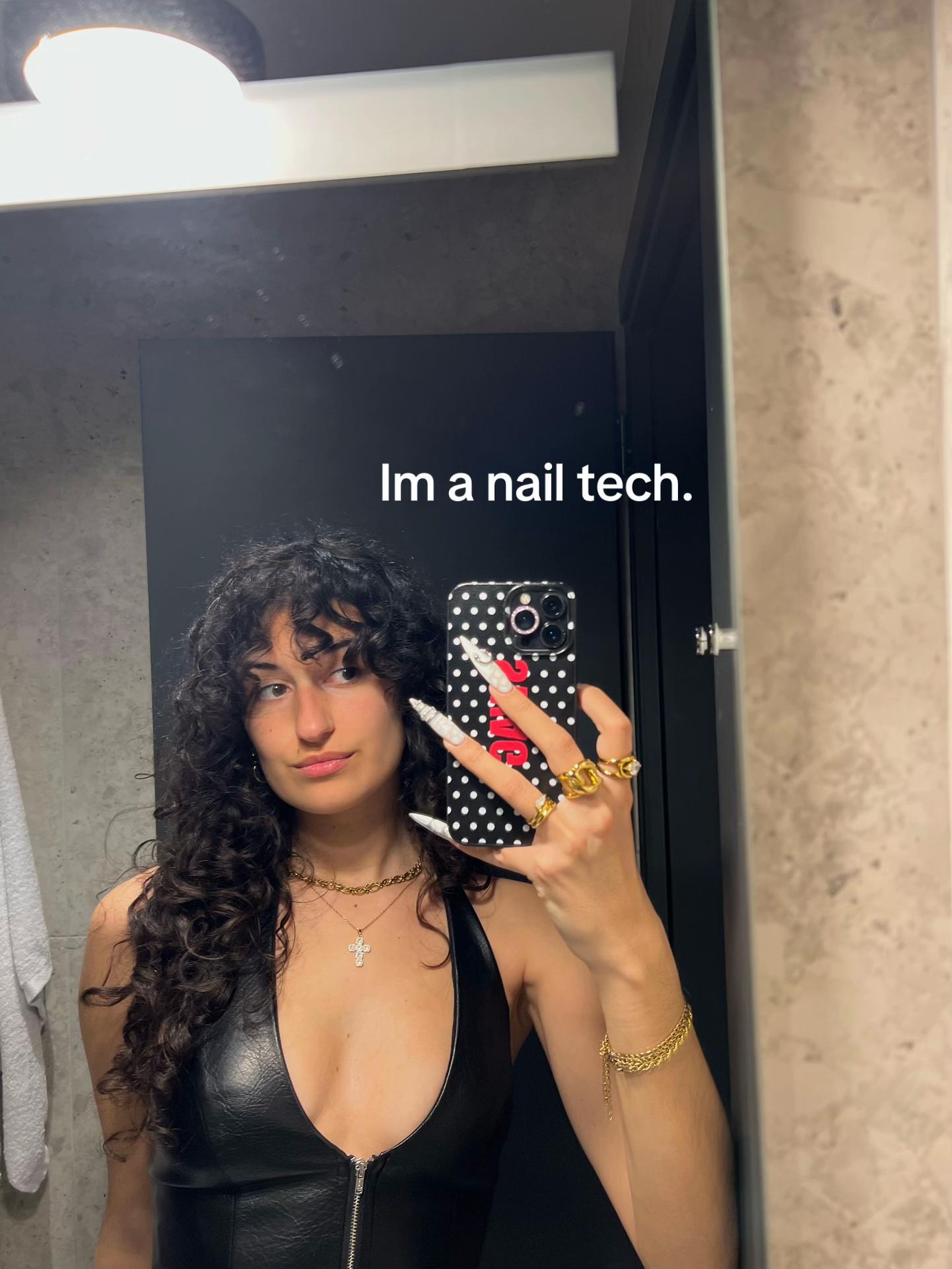 @Elpida.Tasiwna