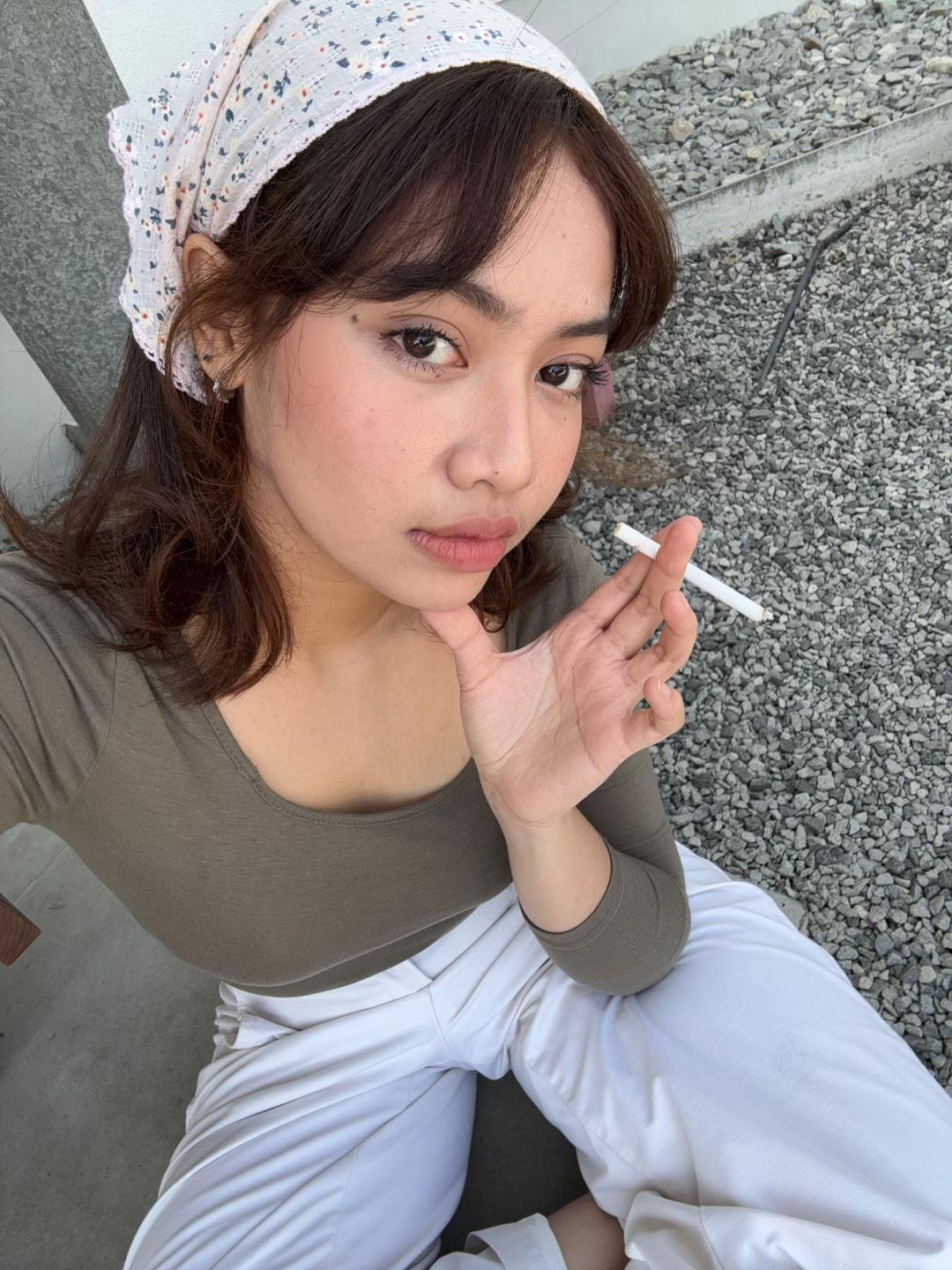 @l𝘢la🕉️👽