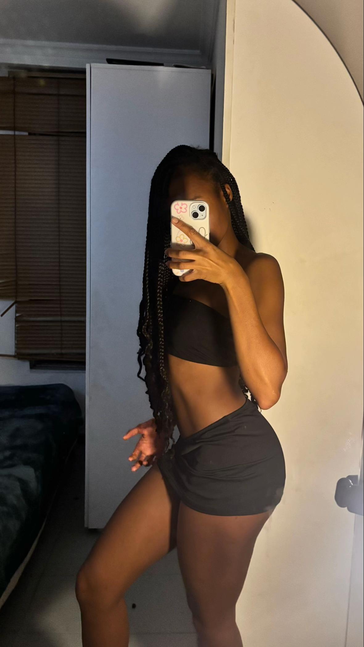@Karen 🦁