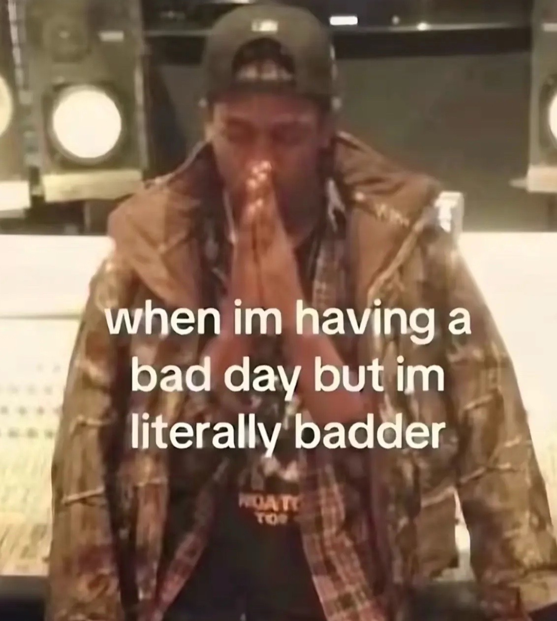 @ella b.