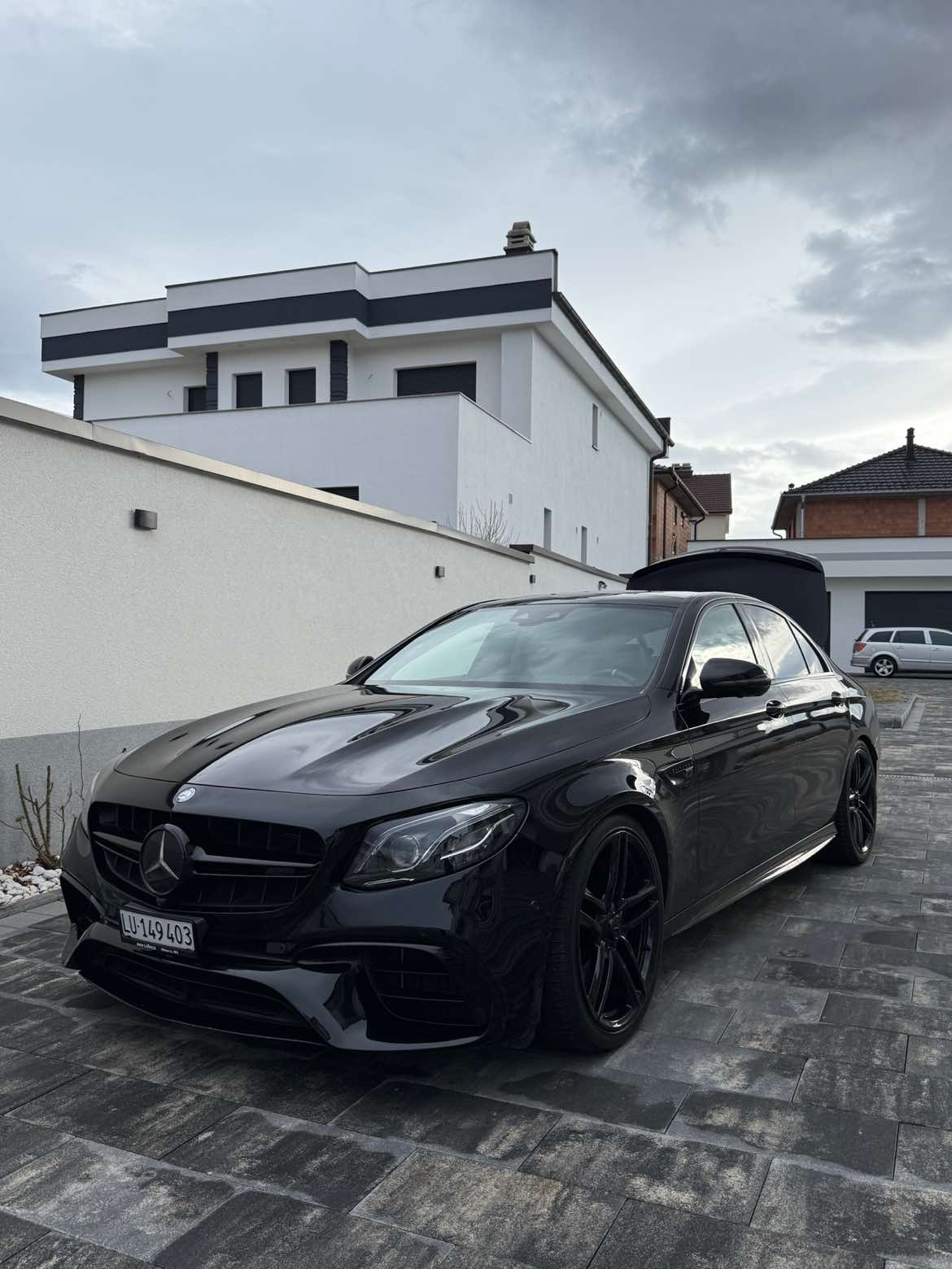 @Elbi.63