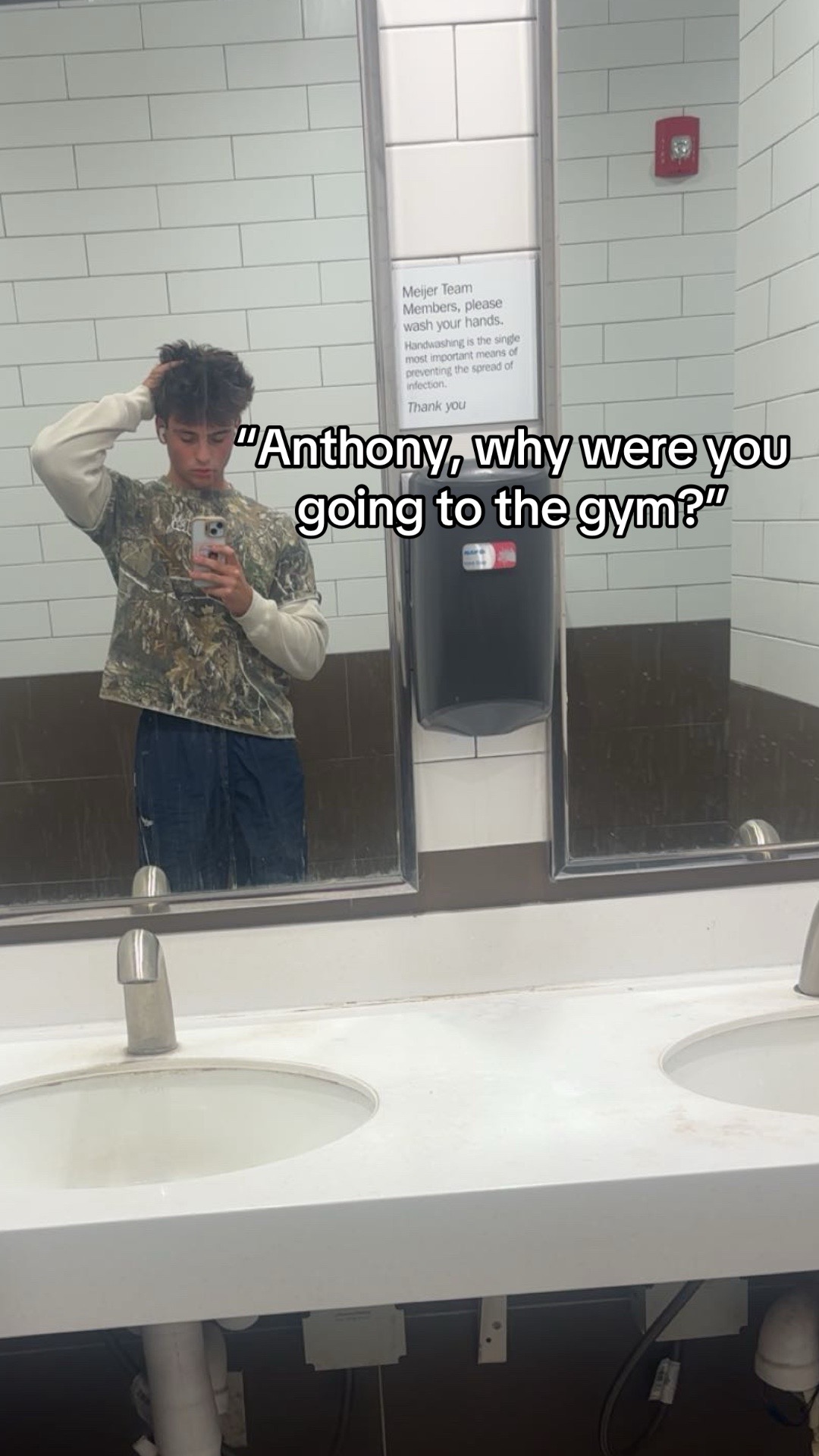 @anthonygach0
