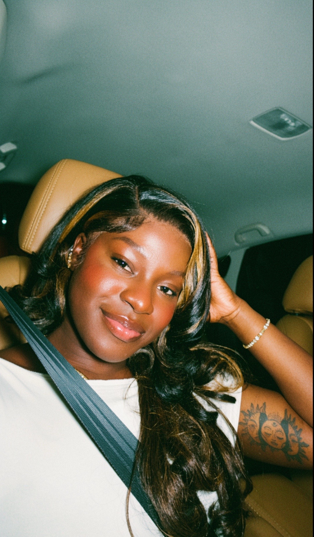 @iamakanke_