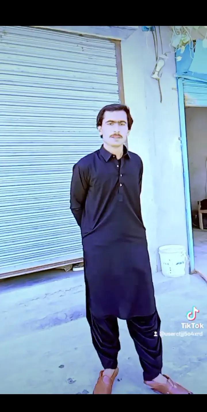 @لطیف خان