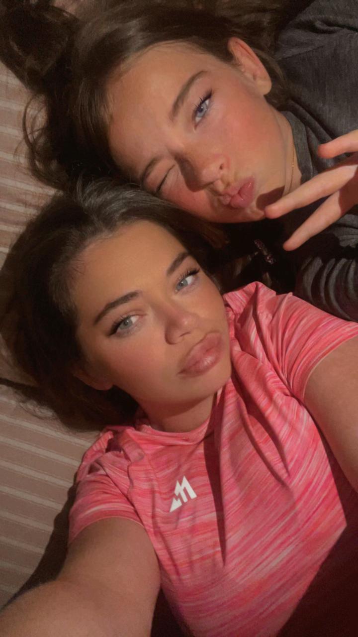 @riannacarroll