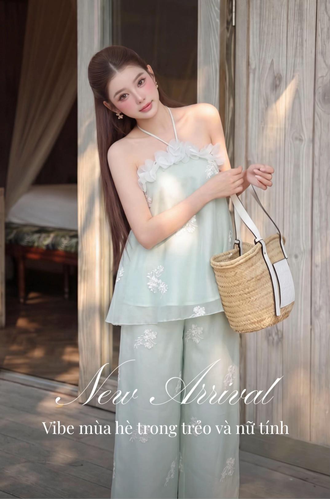 @Cira Boutique