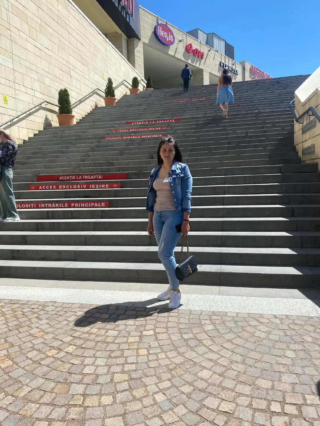 @Cobzariu Valentina