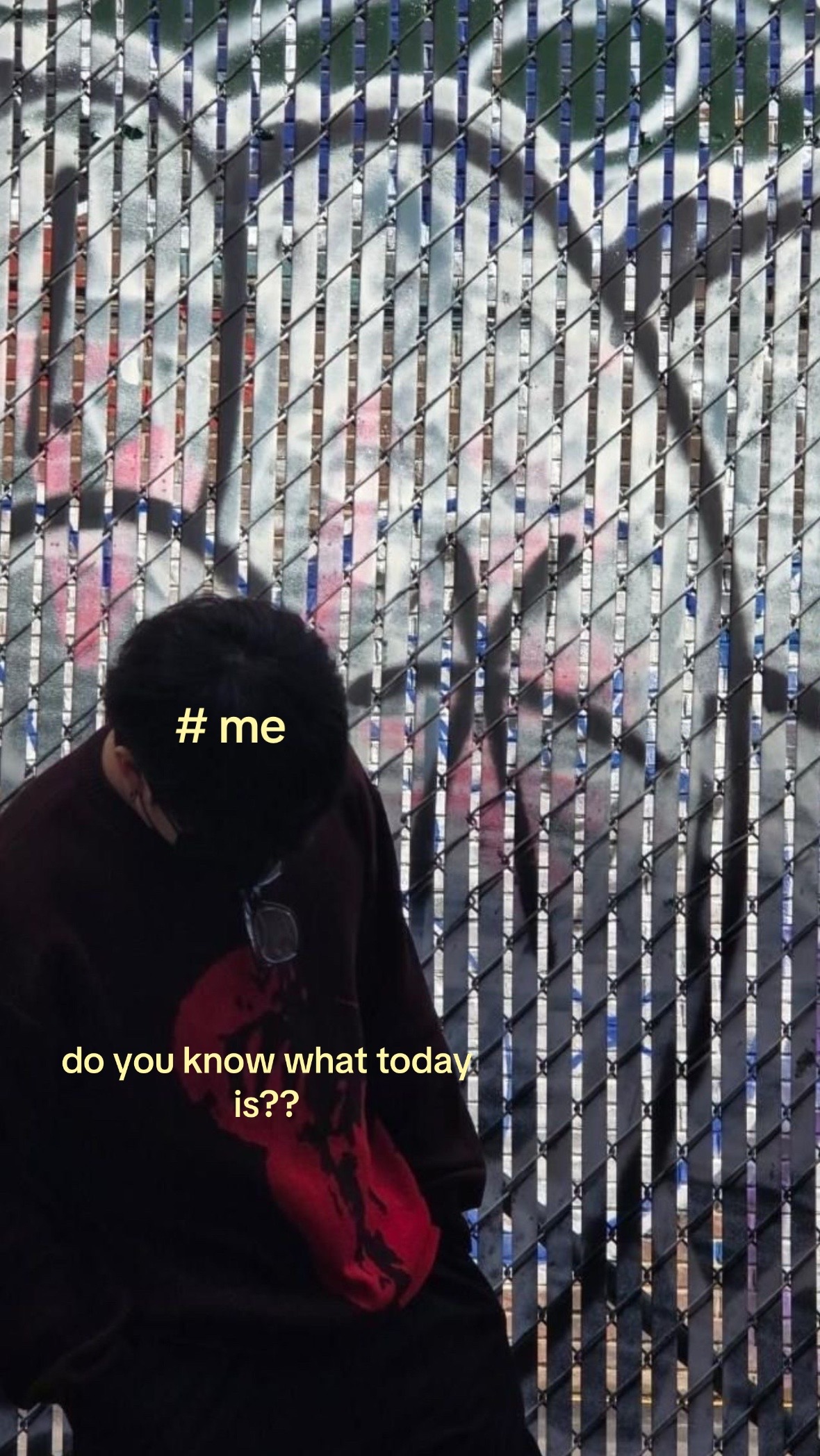 @- 🎤 𖥻 ѕρєαяв