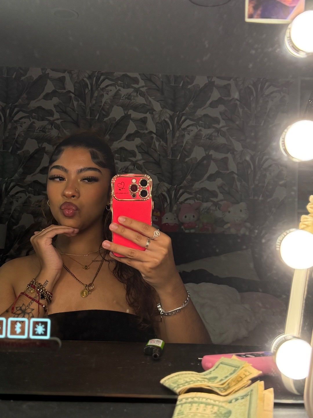 @jmoney ๐