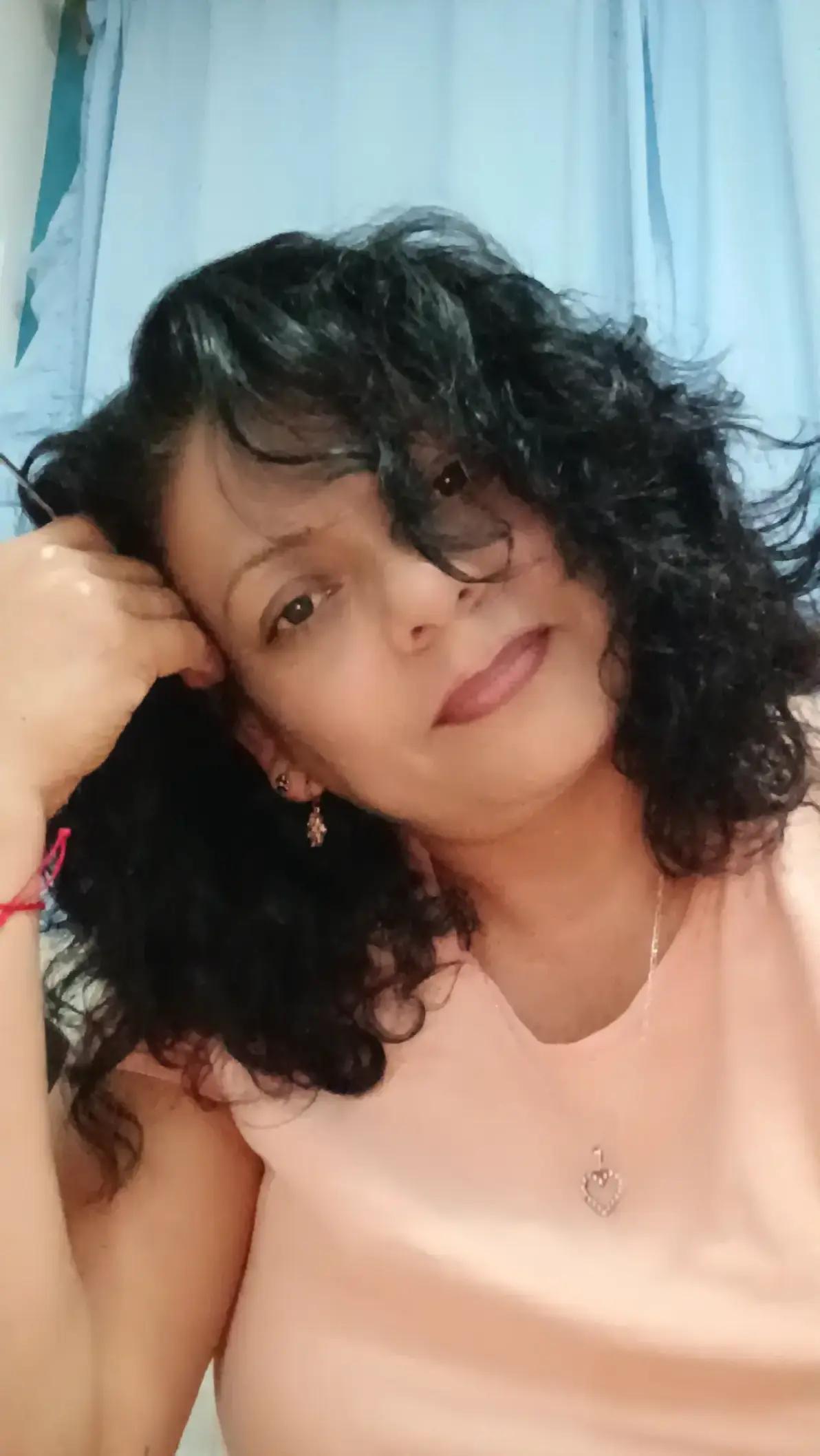 @leticia te sigue