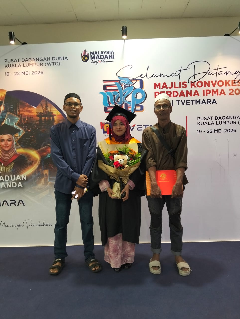 @MUHAMMAD BAHA BIN MOHD ROSLAN