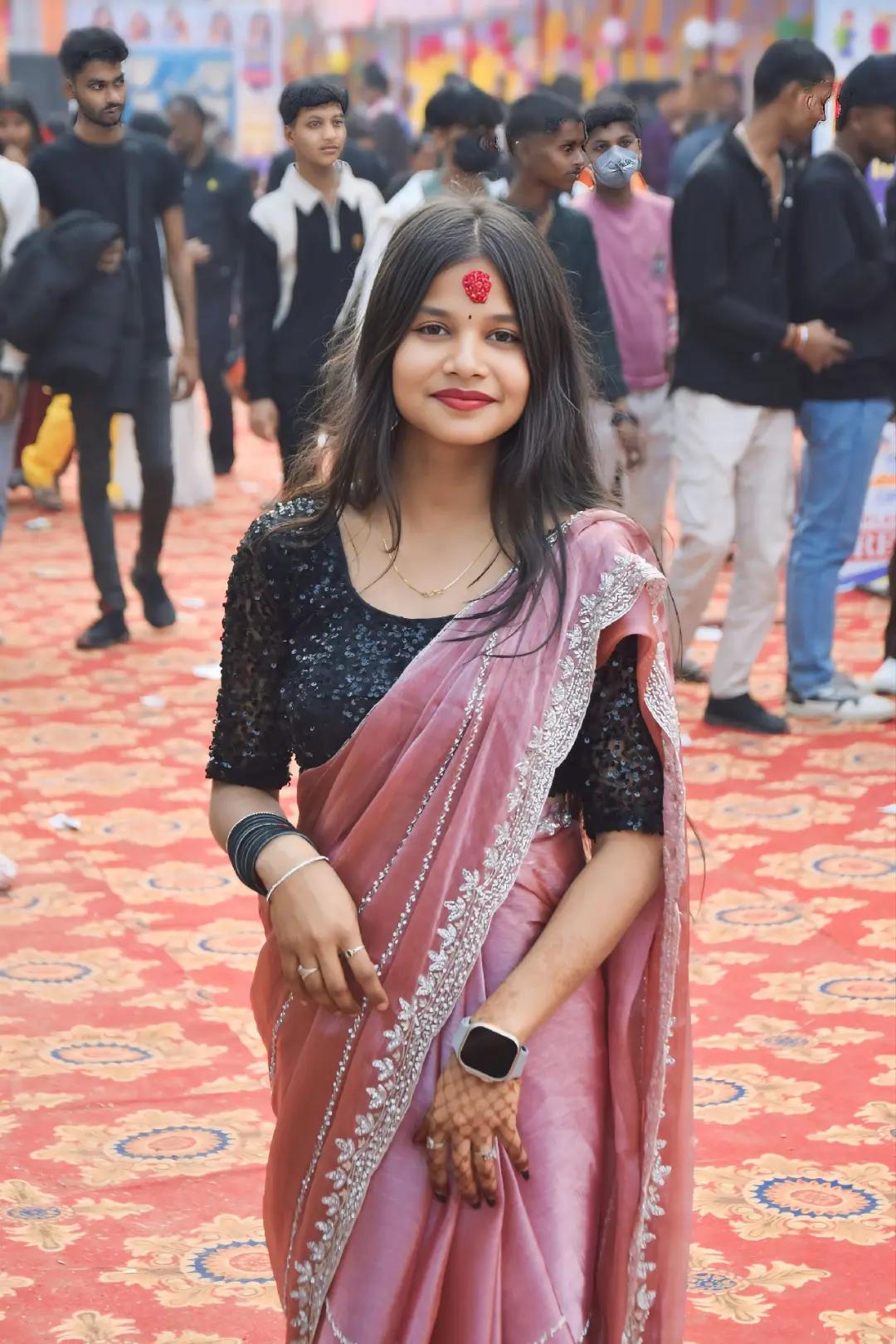 @♡Mrs_Swarnakar♡