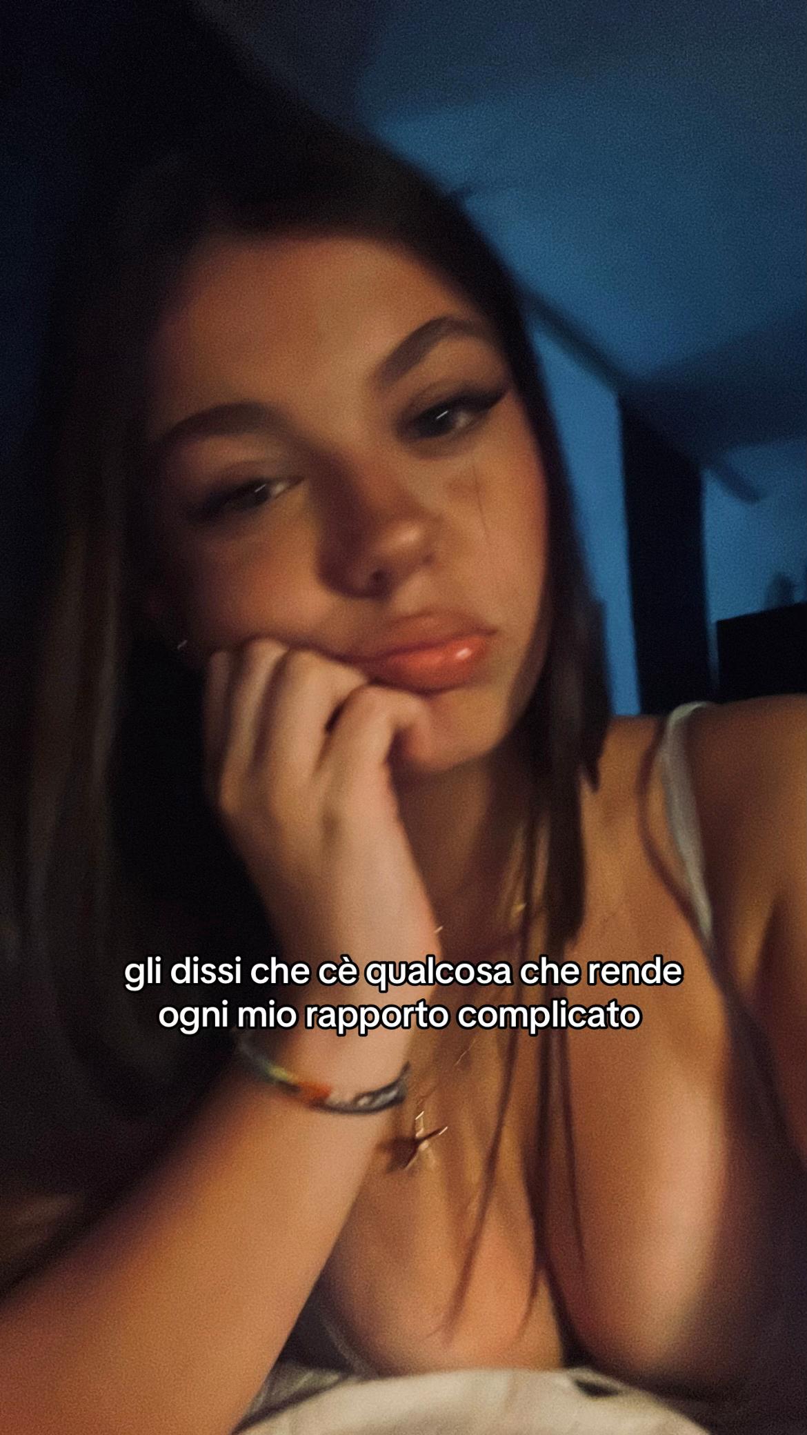 @ele lontano🍒
