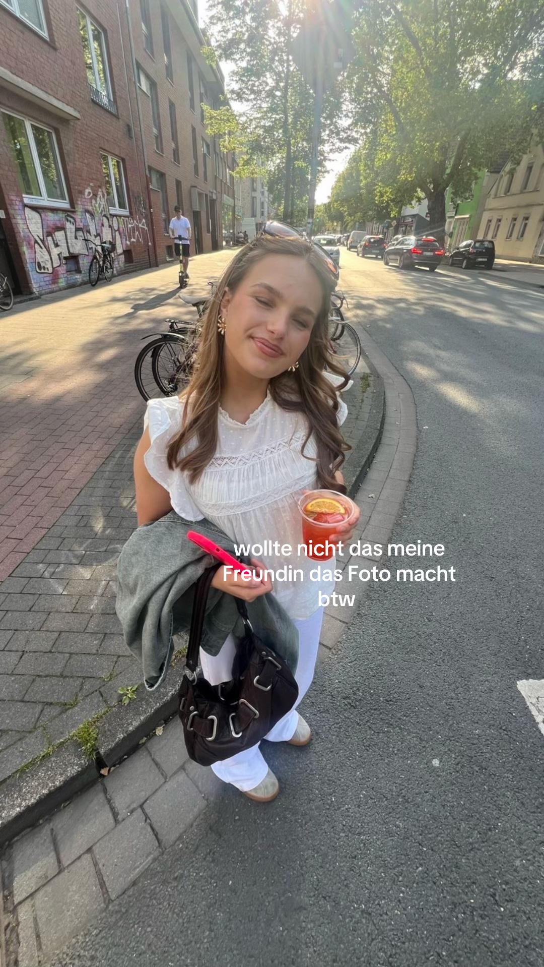 @vlogwithmarlene