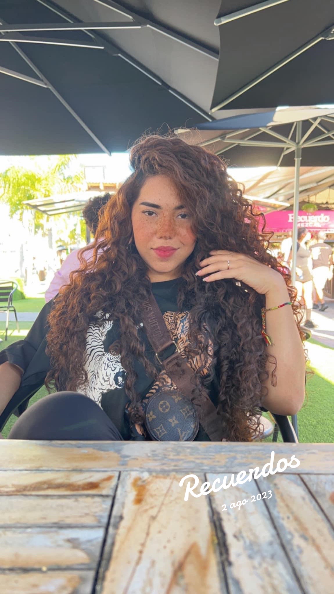 @Tita