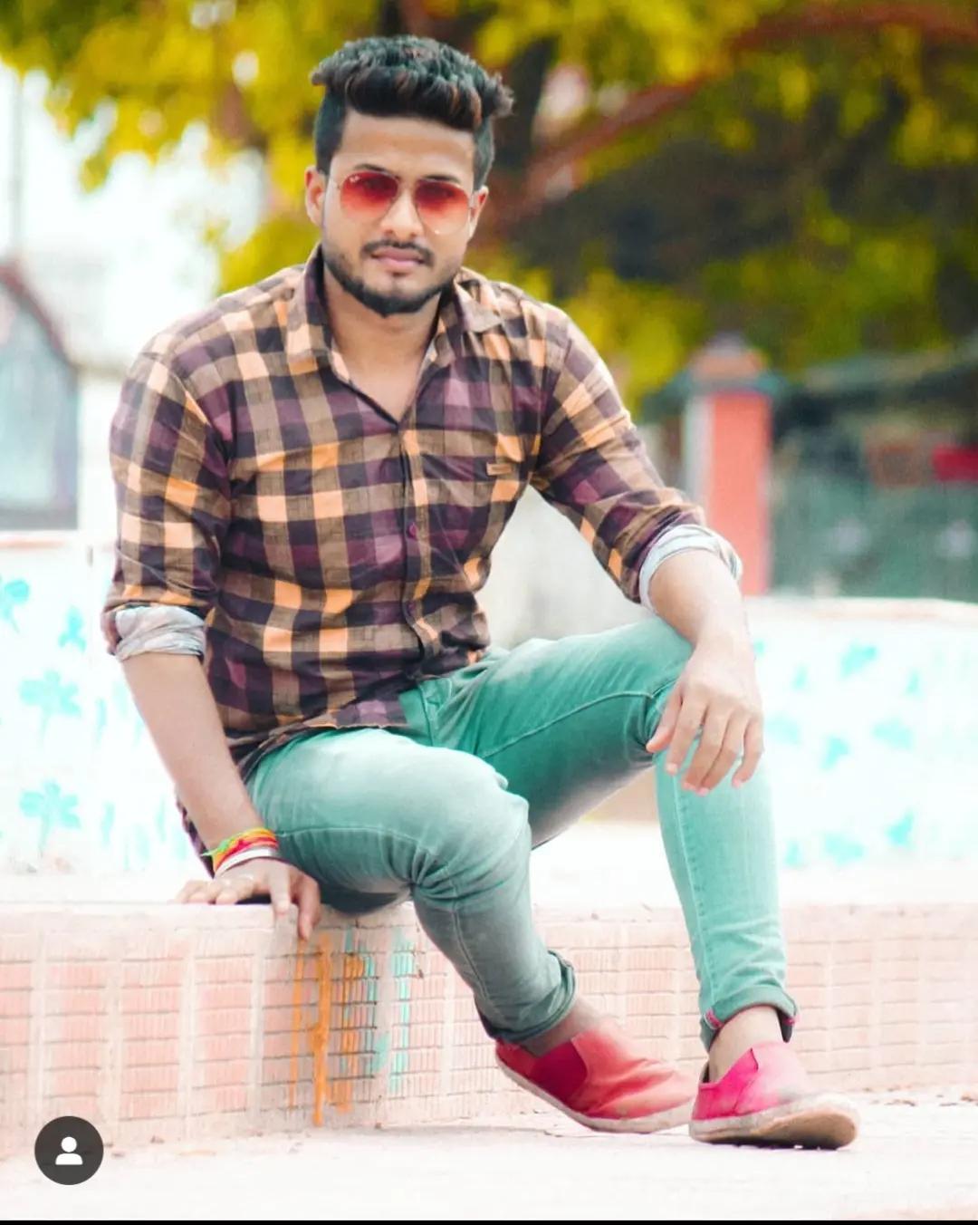 @RAHUL SINHA💪
