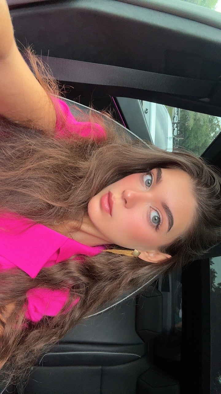 @Lara Bauer