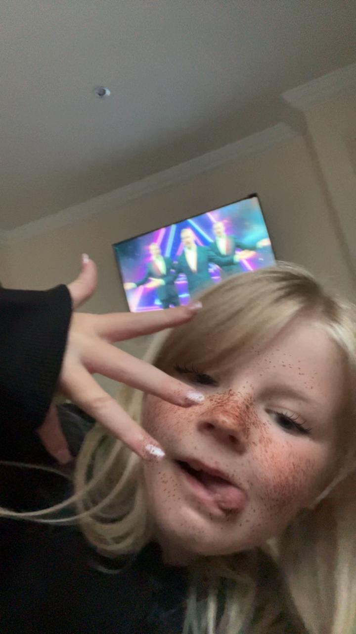 @Lillyanna🦋🌸🩷🫶