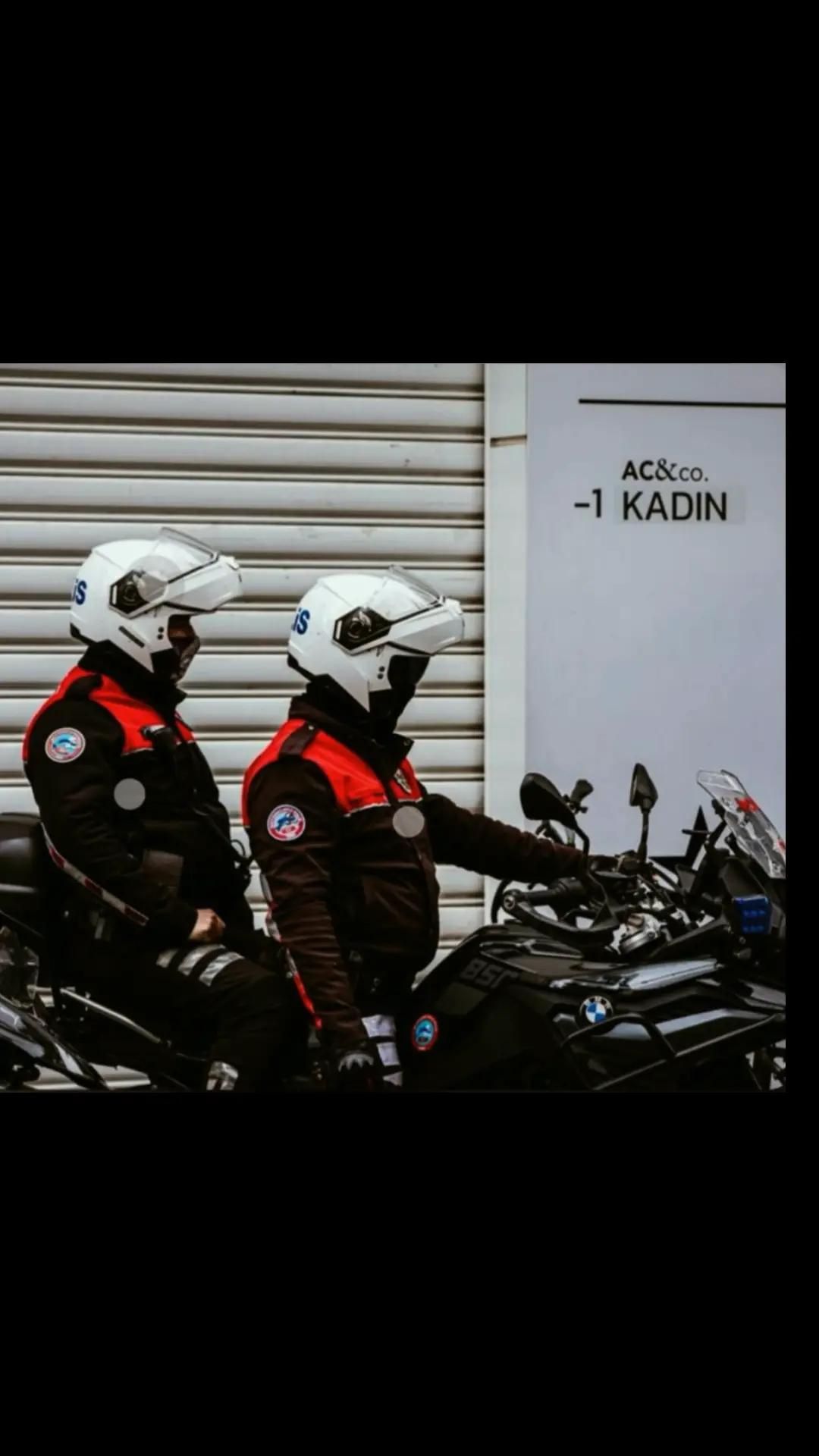 @-YUNUSLARR ☪︎🇹🇷͜͜͡͡✯-