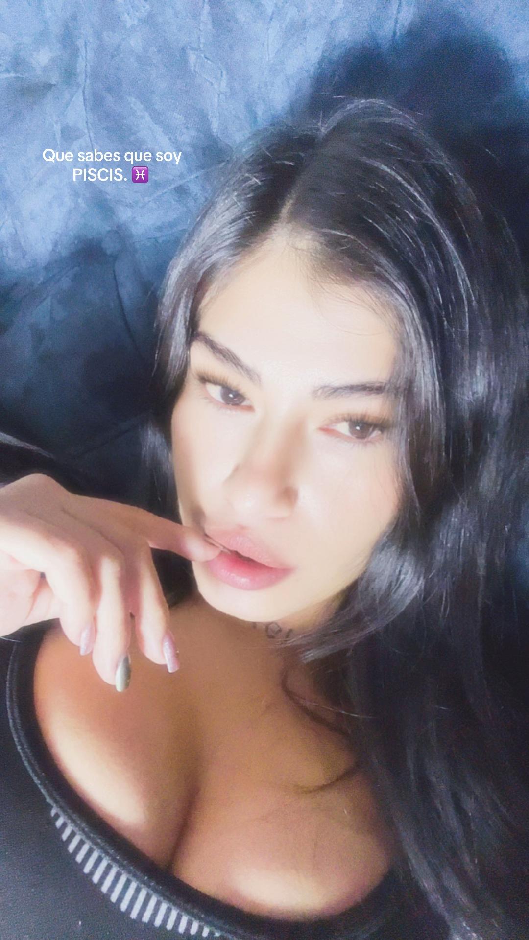 @𝓜. 🦋