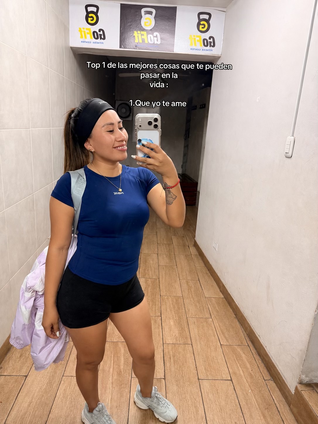 @𝐍𝐚𝐲💋🦉