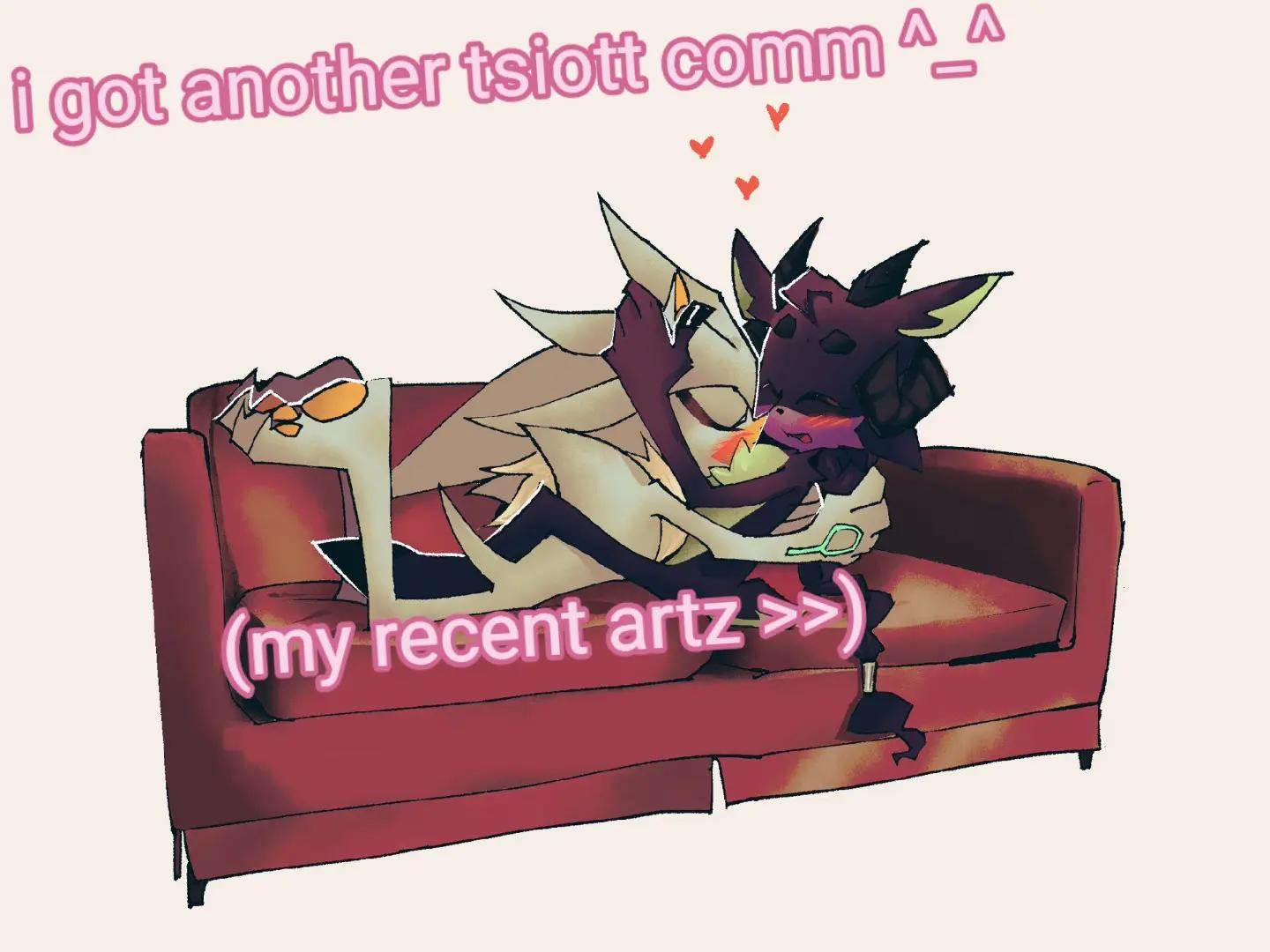 @^⩌^