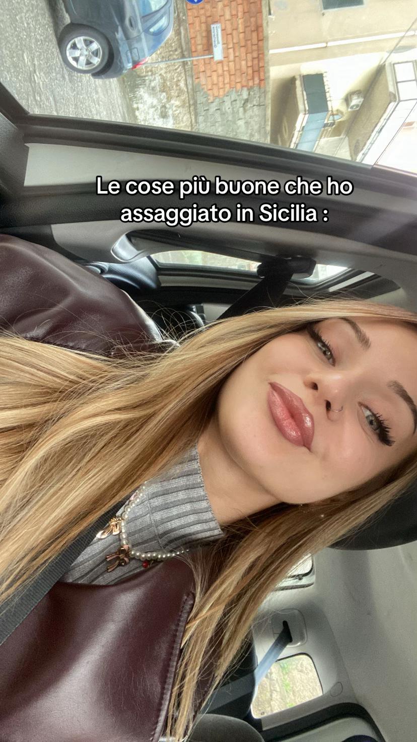 @Luna