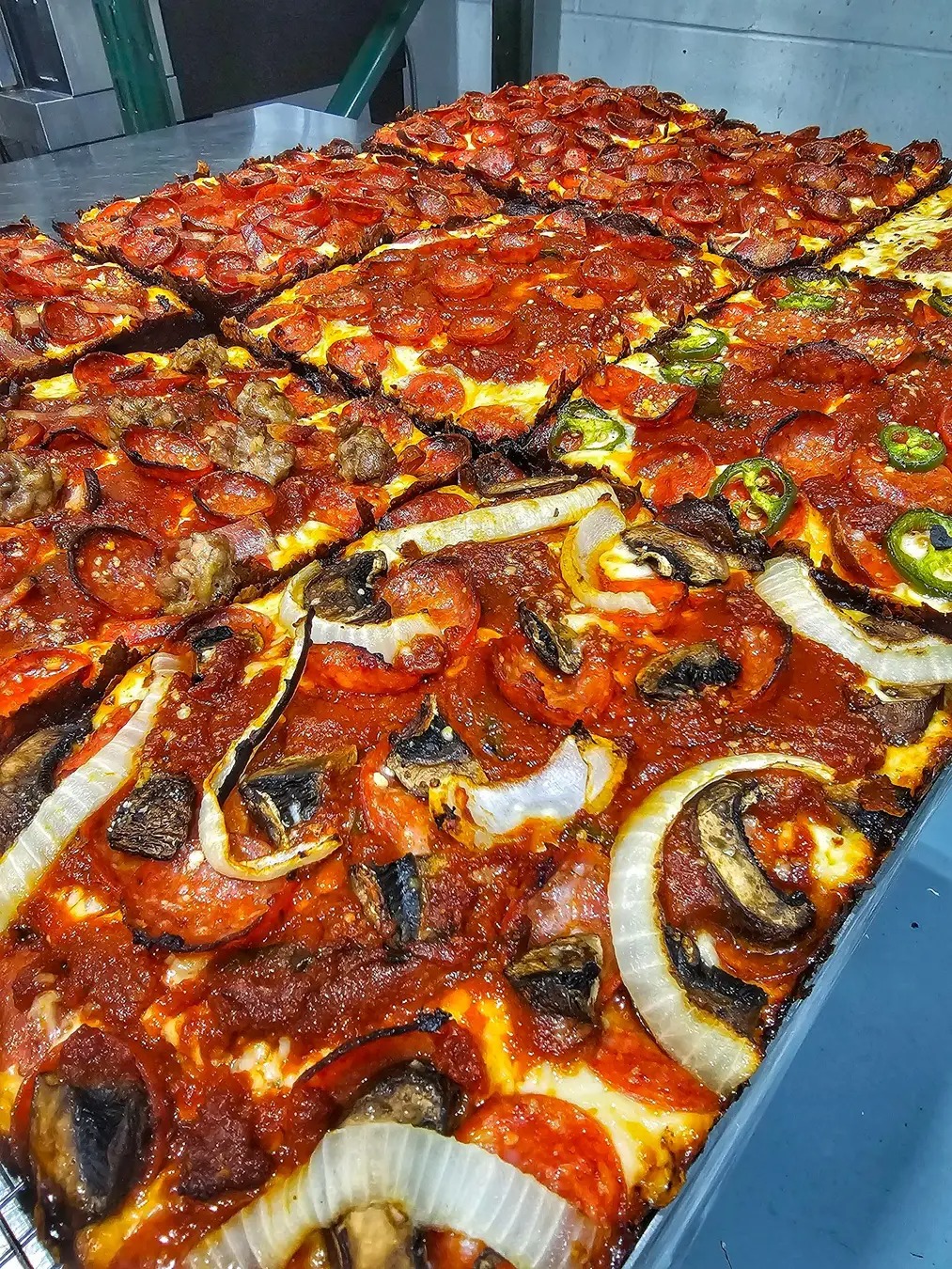 @Pizza By Pluto