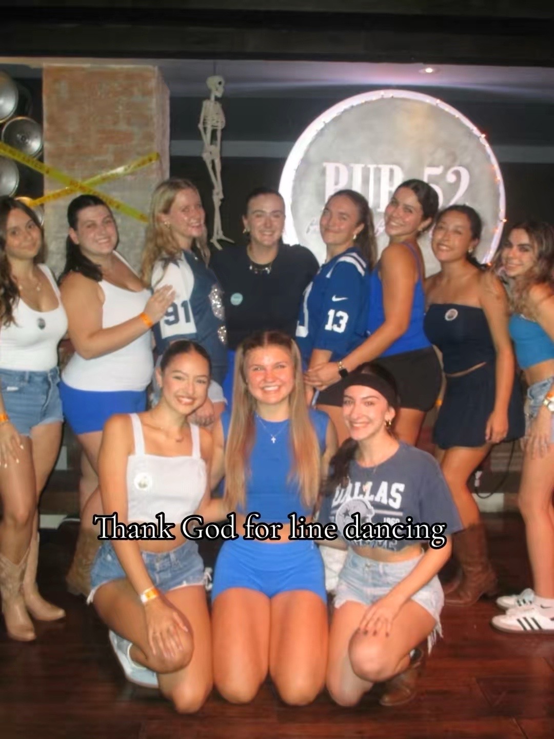 @the honkytonk hotties