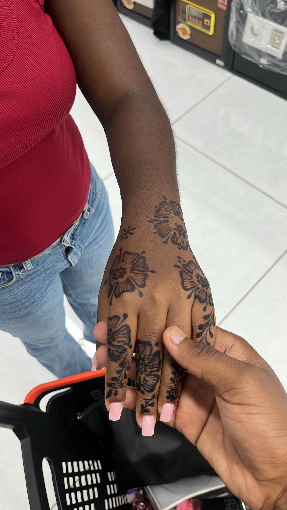 @𝓞𝓵𝓰𝓪🌺