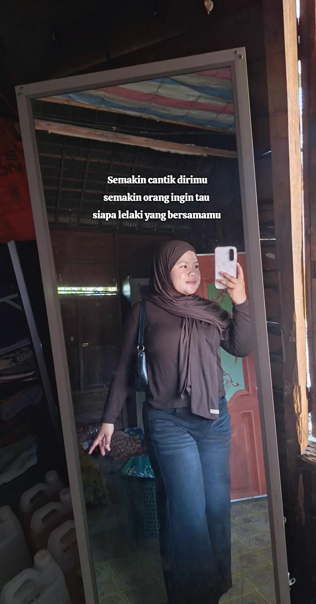 @SitiGemoy💕