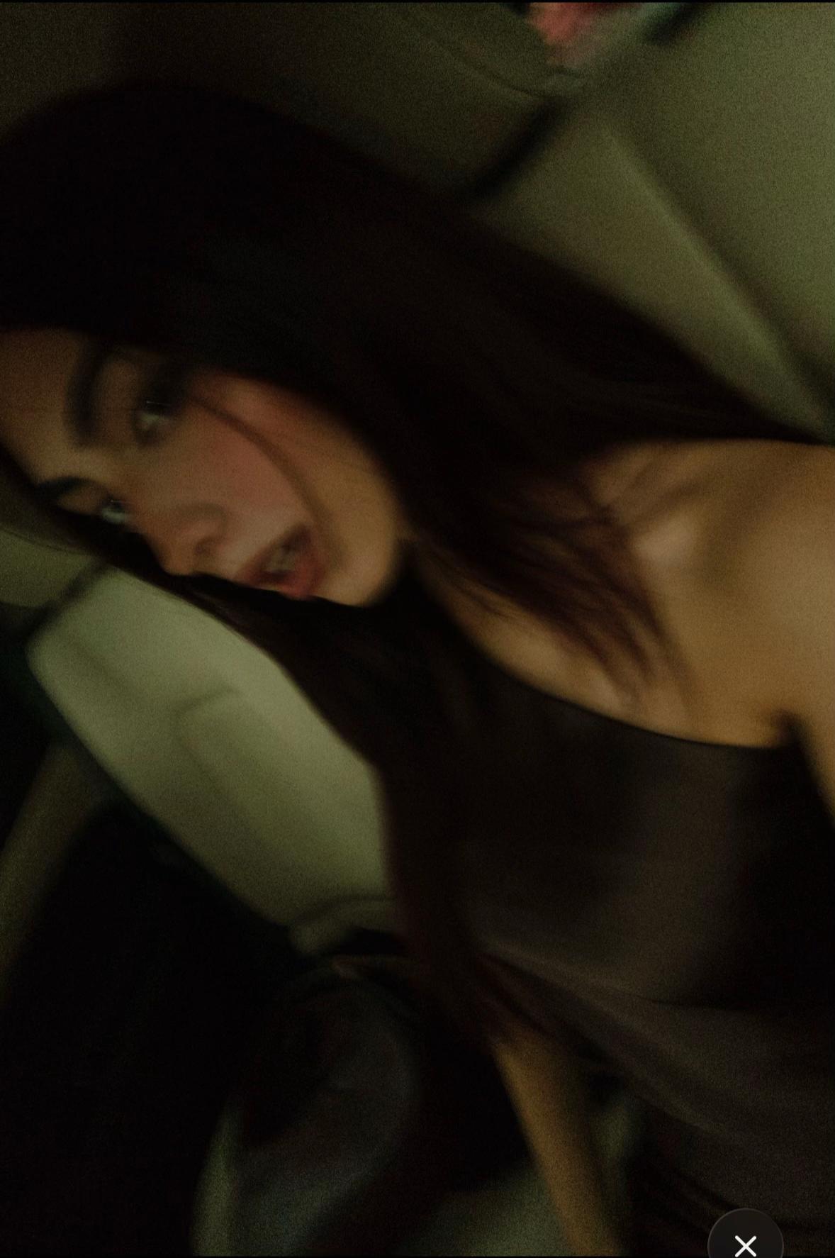 @ნია