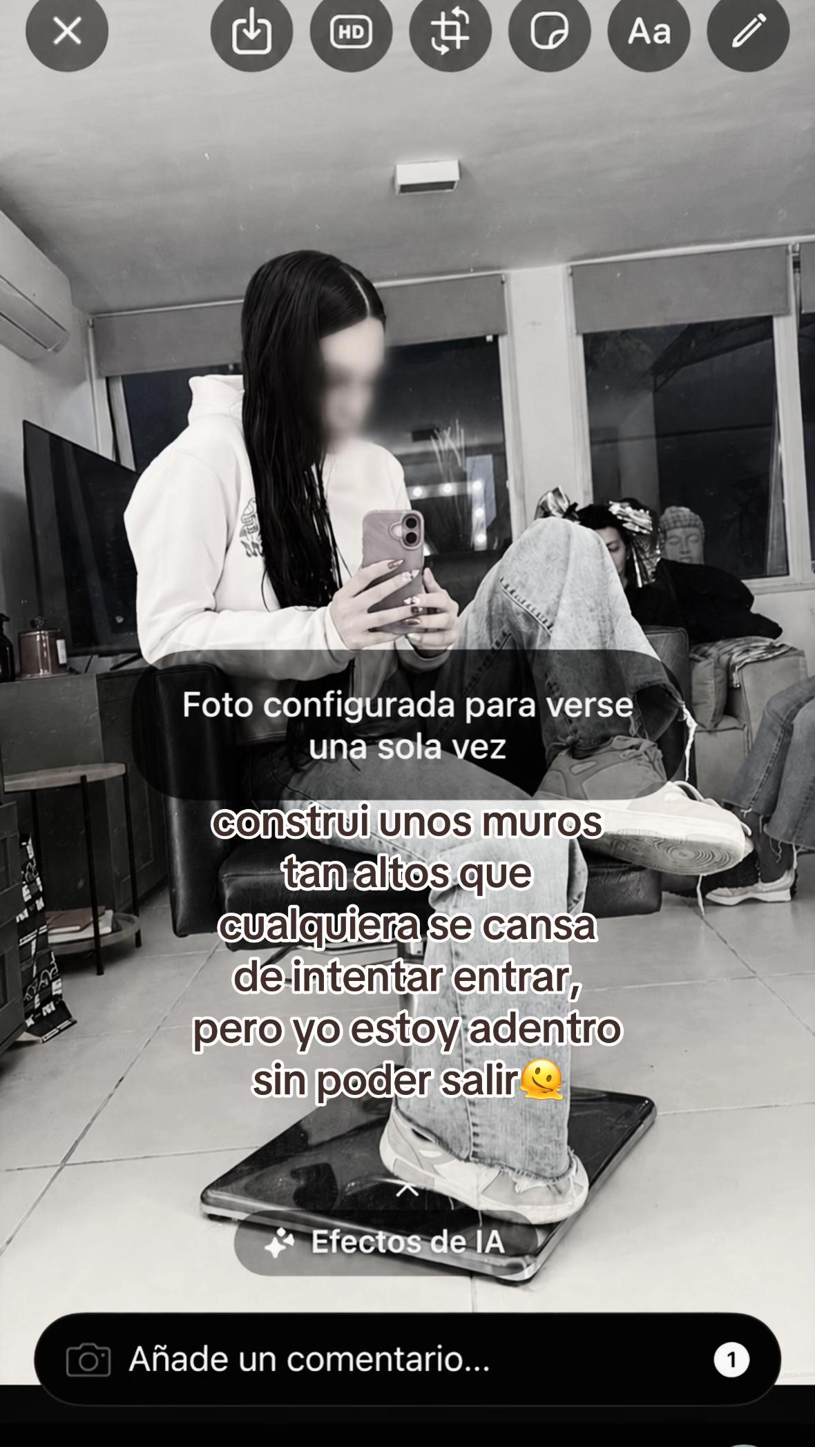 @Flooor🤫