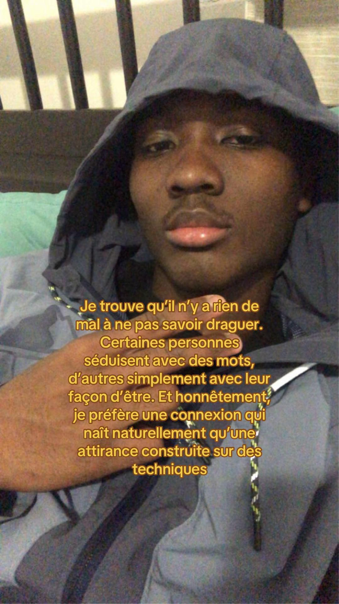 @𝐃 𝐕 𝐍 𝐈 𝐄 𝐋 👽
