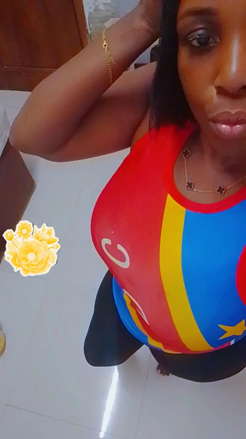 @Lá Belle Júlia ❤️🩷🥰👗 👠