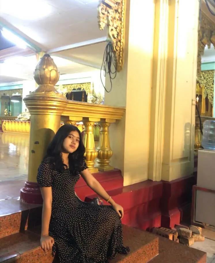 @သွန်းသွန်း🎀