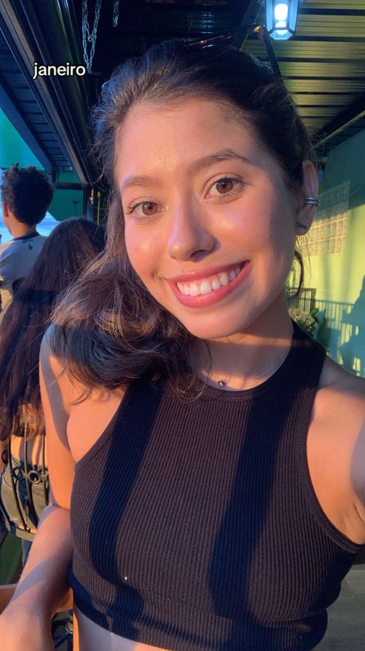 @Gabriela