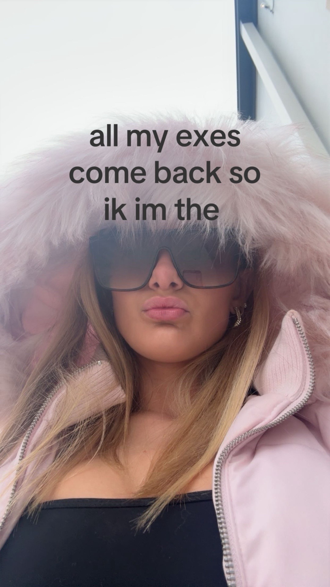 @whoismiaalbert