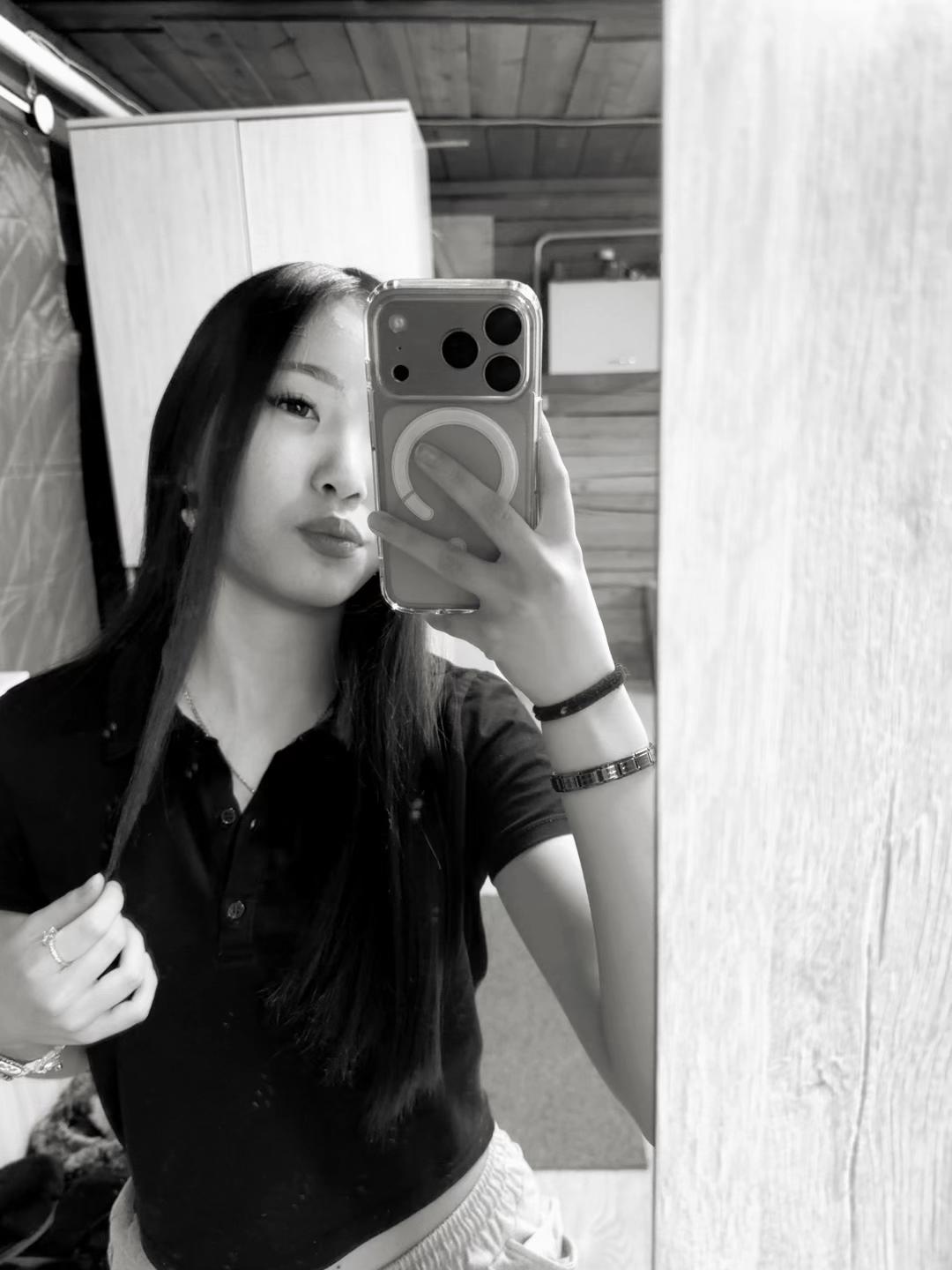 @๐ซ๐ช๐ฒ๐ผ๐ฑ๐ฎ๐ฟ๐ฟ๐ช
